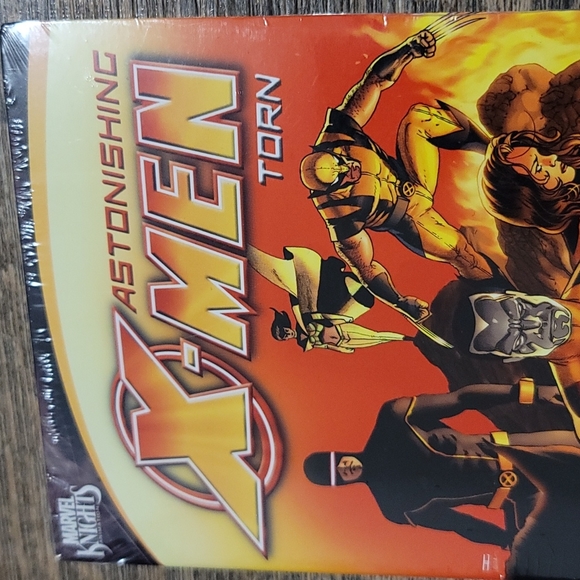 NWT DVD sealed Marvel Knights astonishing X-Men torn animation rare sealed new - Picture 2 of 7